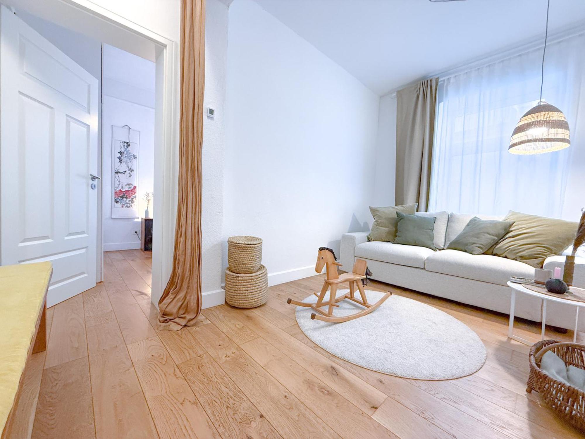 Apartment Koje - Stilvolle Altbauwohnung In Ottensen - Urban Und Familienfreundlich
