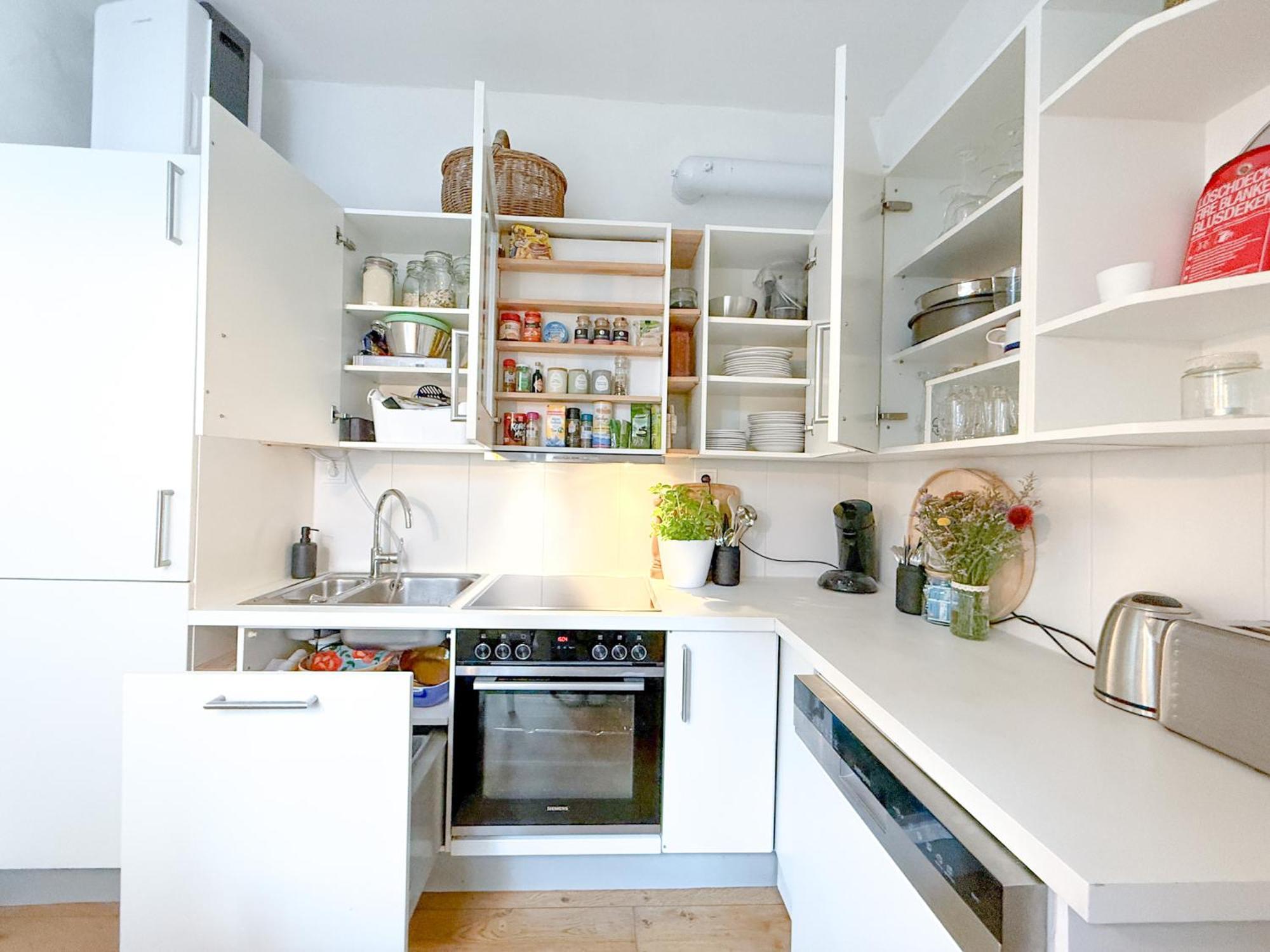 Apartment Koje - Stilvolle Altbauwohnung In Ottensen - Urban Und Familienfreundlich